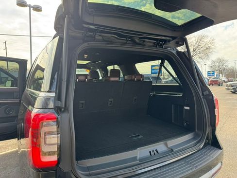 Used 2024 Ford Expedition Max Limited image 37