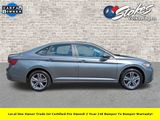 Certified 2023 Volkswagen Jetta SE image 3