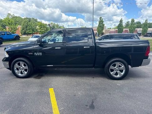 Used 2017 RAM 1500 Big Horn AWD/4WD image 4