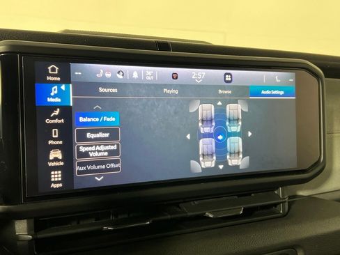 Used 2024 Jeep Wrangler Willys image 29