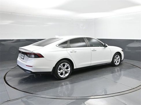 Used 2024 Honda Accord LX image 15
