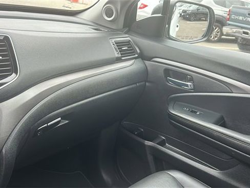Used 2025 Honda Ridgeline RTL image 21