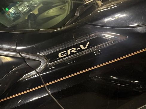 Used 2019 Honda CR-V Touring image 10