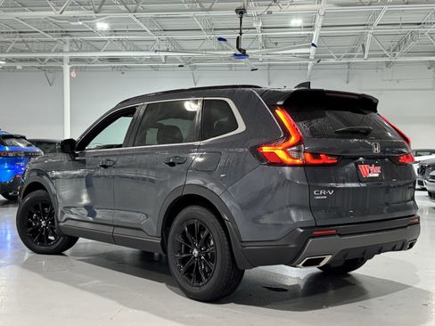 Used 2024 Honda CR-V Sport image 17