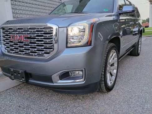 Used 2019 GMC Yukon XL Denali w/ Open Road Package AWD/4WD image 2
