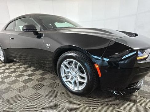Used 2025 Dodge Charger Daytona R/T w/ Quick Order Package 25M R/T AWD/4WD image 2