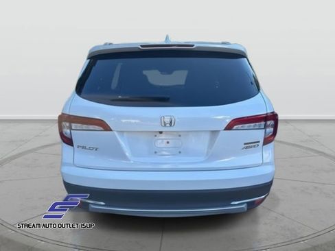 Used 2022 Honda Pilot Touring image 7