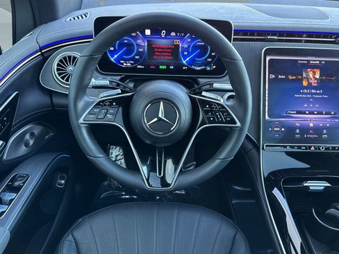 Used 2023 Mercedes-Benz EQS 450+ 4MATIC SUV image 29