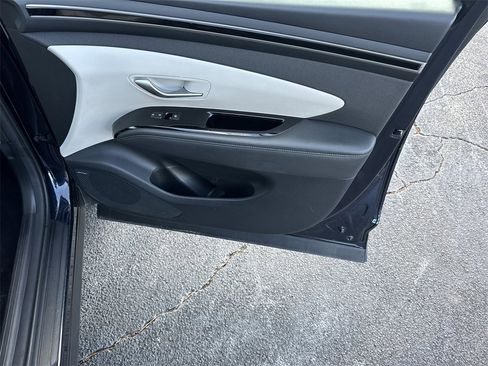 Used 2024 Hyundai Tucson Limited image 14