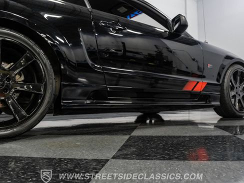 Used 2008 Ford Mustang GT RWD image 27