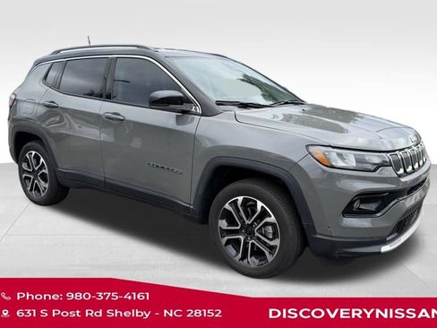 Used 2022 Jeep Compass Limited AWD/4WD image 6