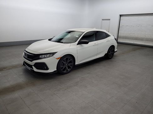 Used 2019 Honda Civic Sport image 2