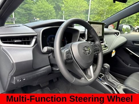 Used 2025 Toyota Corolla XSE FWD image 15