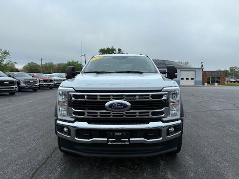 Used 2024 Ford F550 4x4 Crew Cab Super Duty w/ XLT Value Package image 8