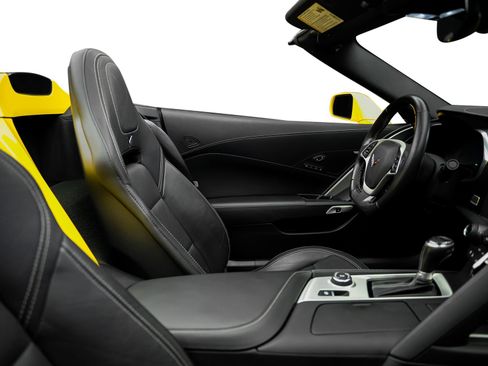 Used 2017 Chevrolet Corvette Stingray Convertible w/ 2LT Preferred Equipment Group RWD image 53