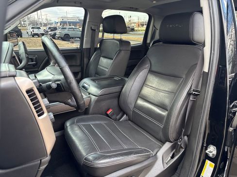 Used 2018 GMC Sierra 1500 Denali w/ Denali Ultimate Package image 17