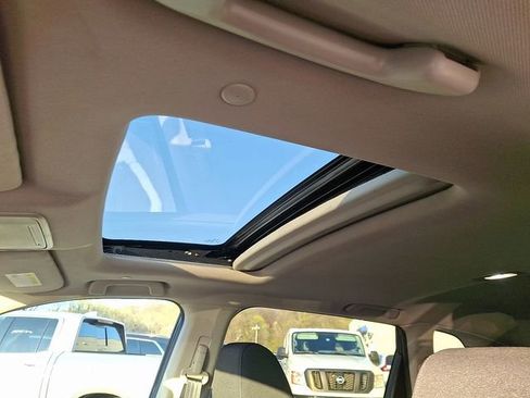 Certified 2023 Honda CR-V EX image 15