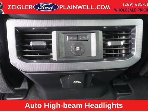 Used 2025 Ford F450 Platinum image 13