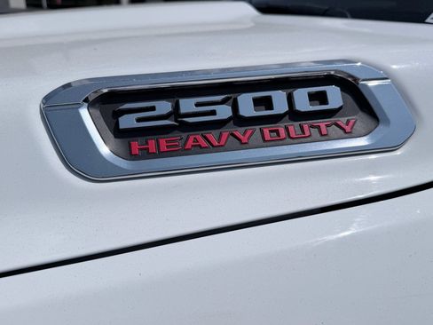 Used 2024 RAM 2500 Laramie w/ Safety Group AWD/4WD image 10