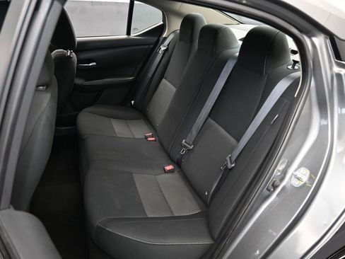 Used 2023 Nissan Sentra SV image 30