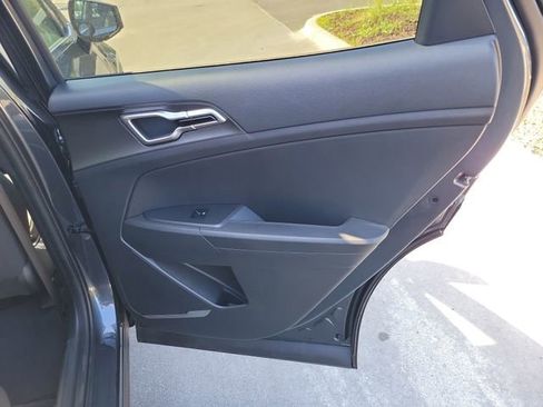 Used 2026 Kia Sportage LX image 35