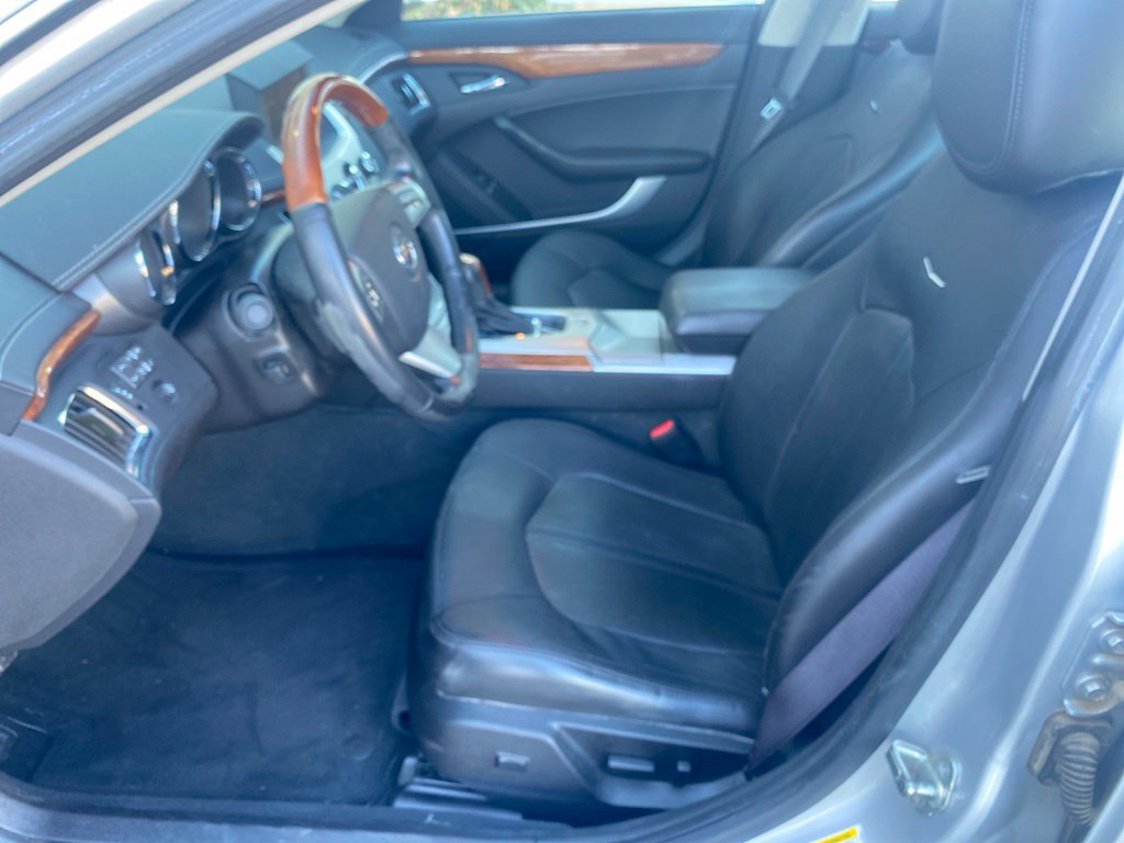 Used 2010 Cadillac CTS Premium RWD image 22