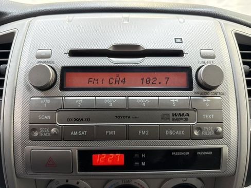 Used 2010 Toyota Tacoma Base image 20