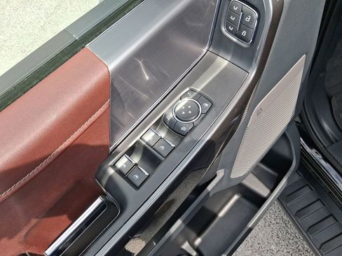 Used 2021 Ford F150 Lariat w/ Equipment Group 502A High image 12