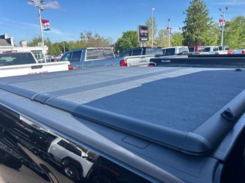 Used 2018 Chevrolet Silverado 1500 LTZ w/ Sport Package AWD/4WD image 5