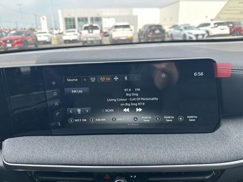 New 2025 Nissan Kicks SV w/ SV Premium Package image 18