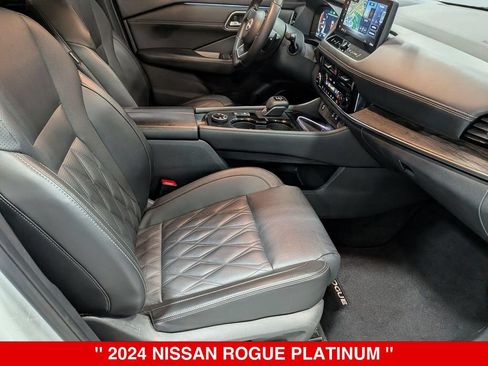 Certified 2024 Nissan Rogue Platinum w/ Platinum Premium Package AWD/4WD image 36
