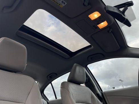 Certified 2017 Honda Accord EX-L image 24