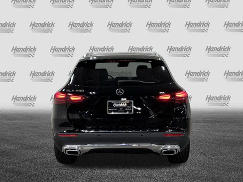 New 2026 Mercedes-Benz GLA 250 image 7