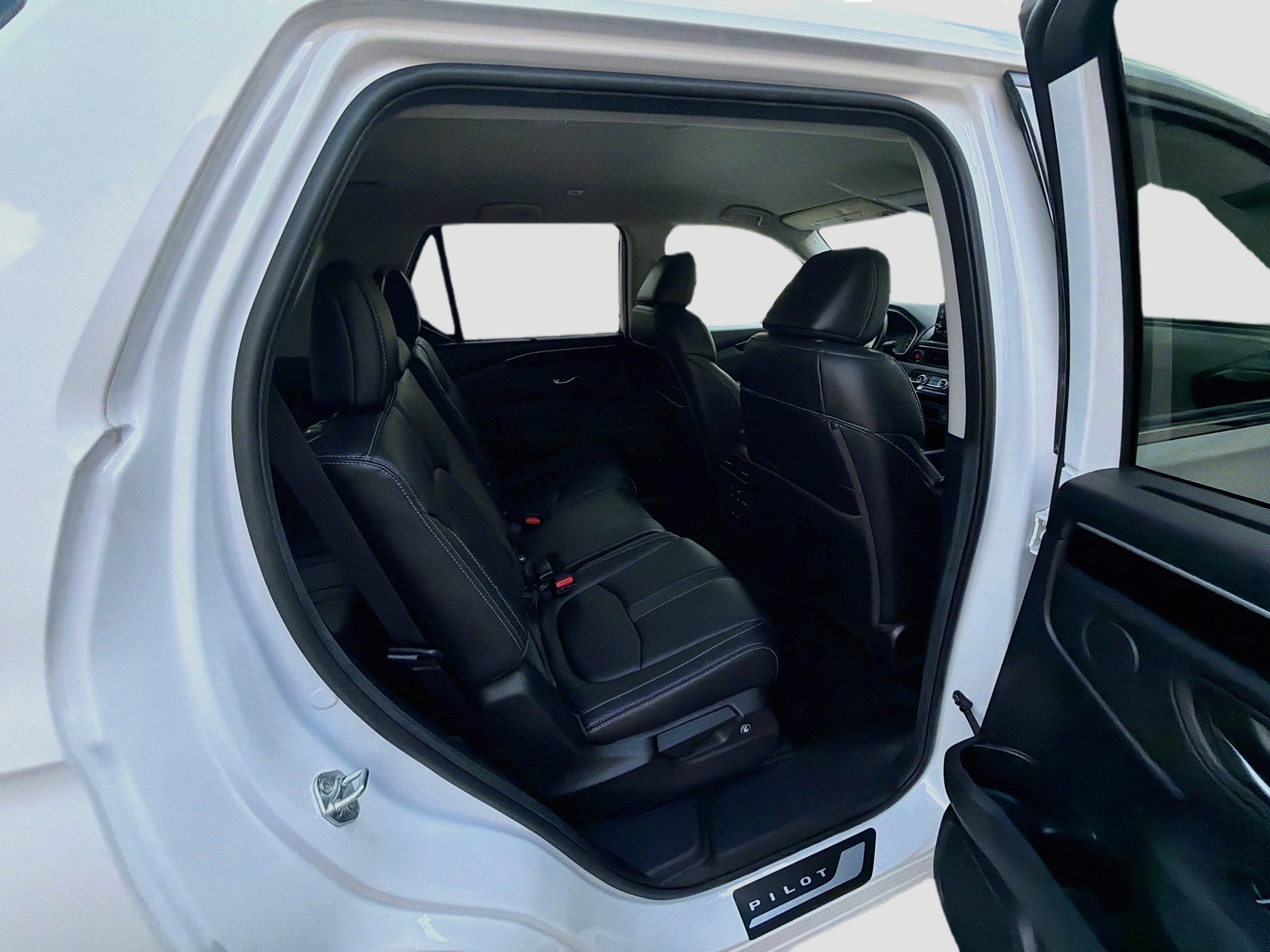 Used 2024 Honda Pilot EX-L image 29