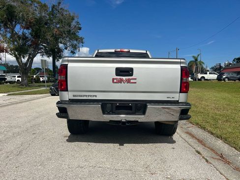 Used 2014 GMC Sierra 1500 SLE w/ SLE Value Package AWD/4WD image 4