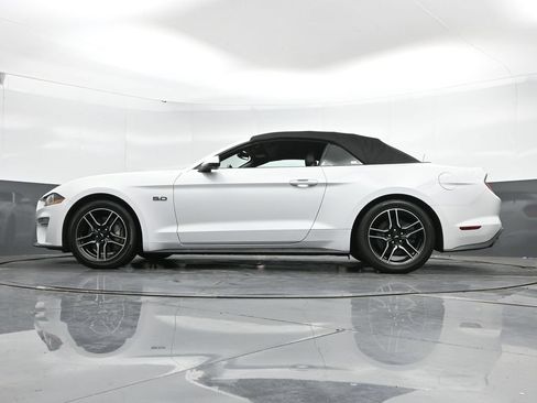 Used 2018 Ford Mustang GT Premium RWD image 47