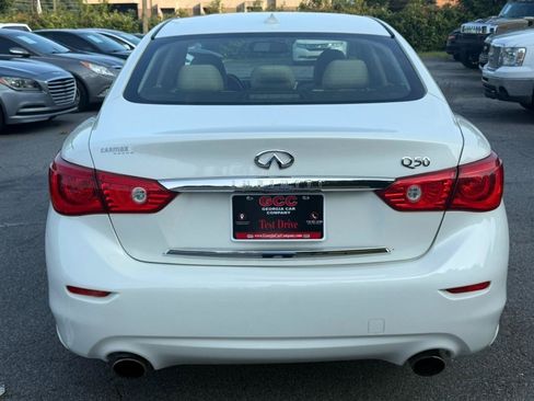 Used 2017 INFINITI Q50 3.0t Premium RWD image 7