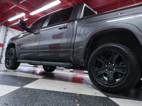 Used 2022 RAM 1500 Laramie AWD/4WD image 36