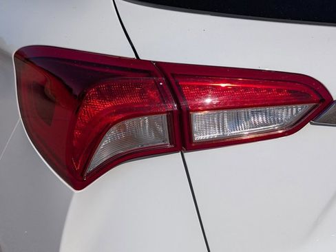 Used 2020 Buick Envision Essence w/ Experience Buick Package image 11