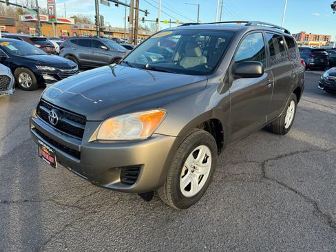 Used 2012 Toyota RAV4 4WD w/ Value Pkg image 4