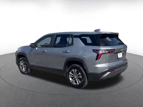 Used 2025 Chevrolet Equinox LT image 9