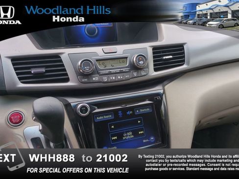 Used 2016 Honda Odyssey SE image 15