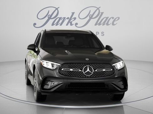Used 2026 Mercedes-Benz GLC 300 4MATIC image 56