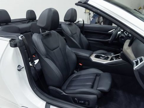 Used 2025 BMW 430i xDrive Convertible AWD/4WD image 24