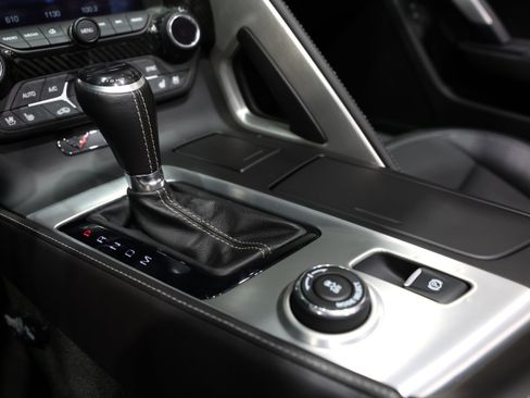 Used 2019 Chevrolet Corvette ZR1 RWD image 60