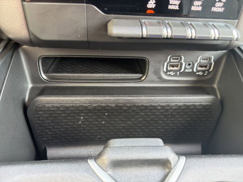 Used 2020 RAM 1500 Big Horn AWD/4WD image 24