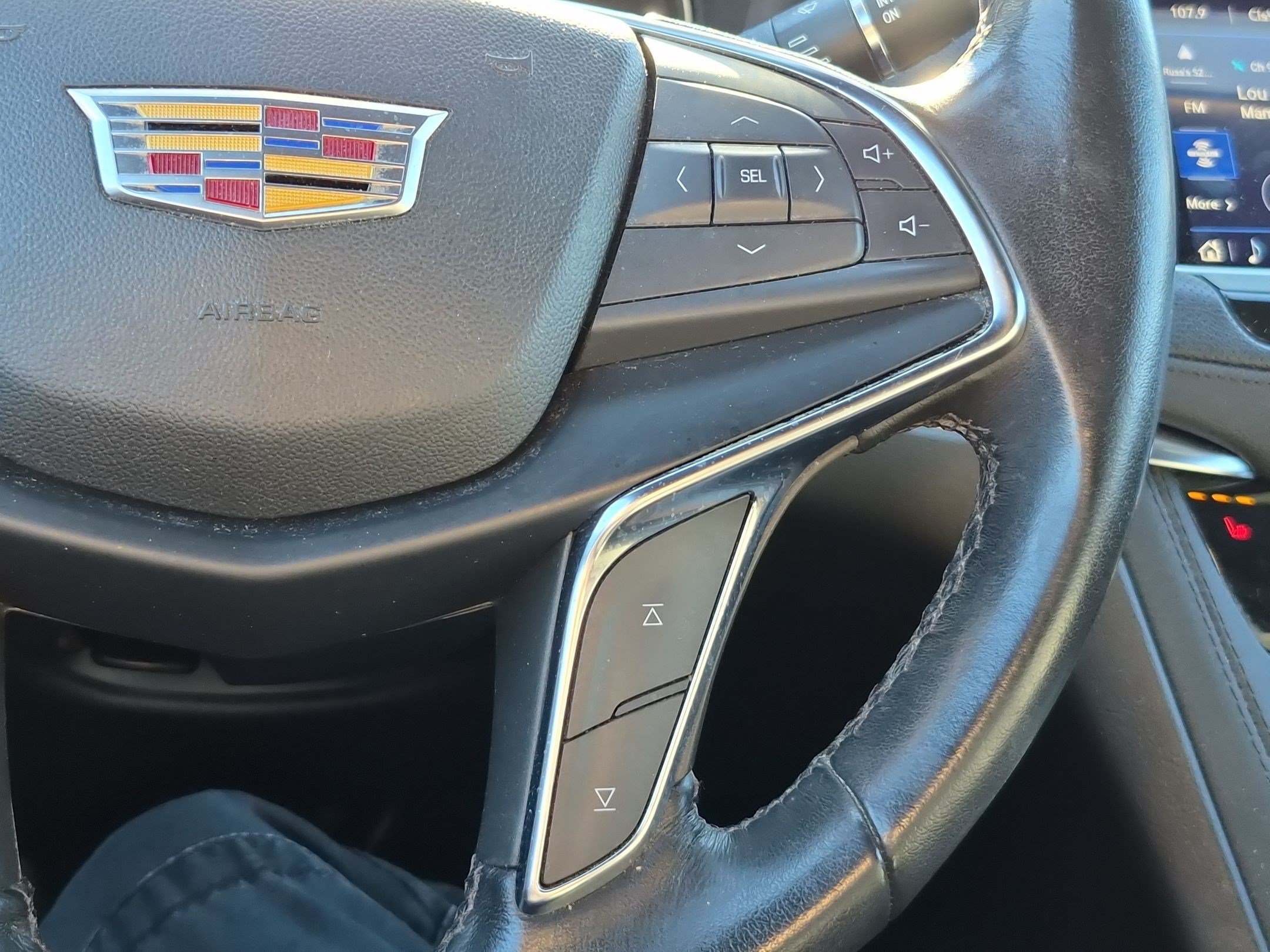 Used 2023 Cadillac XT5 Luxury FWD image 18