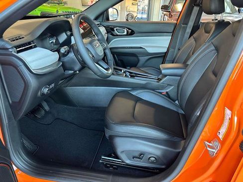 New 2026 Jeep Compass Limited AWD/4WD image 3