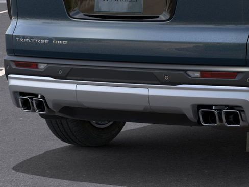 New 2026 Chevrolet Traverse LT image 14