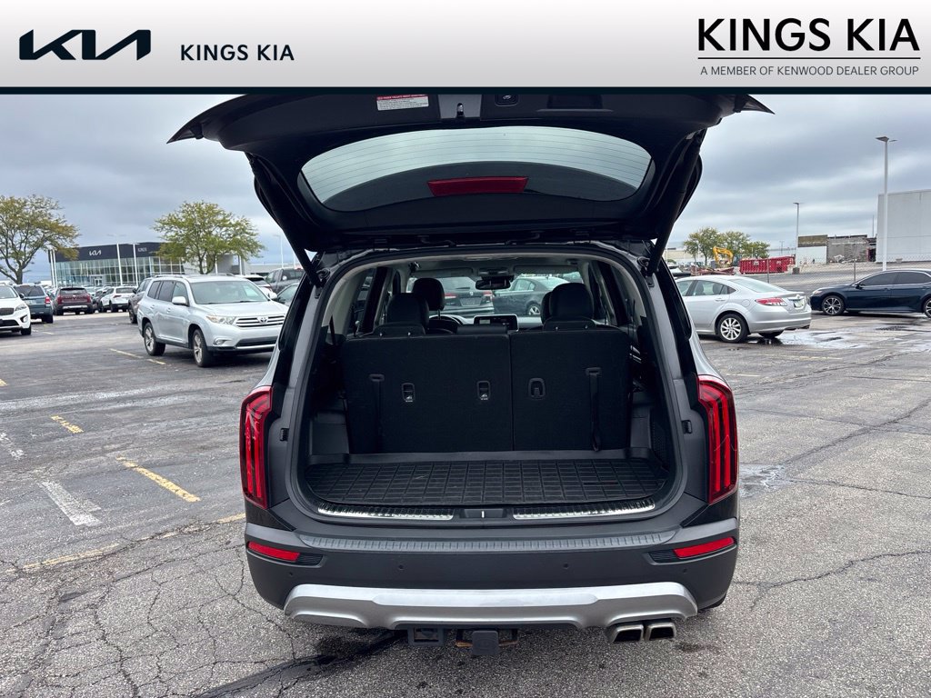 Used 2020 Kia Telluride SX w/ SX Prestige Package AWD/4WD image 5